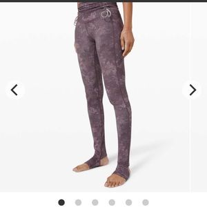 Hug Your Core Tights, Super High Rise, 28” size 8 FOR @SORBAND only